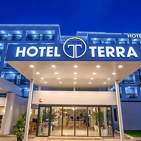 Terra 호텔 4*